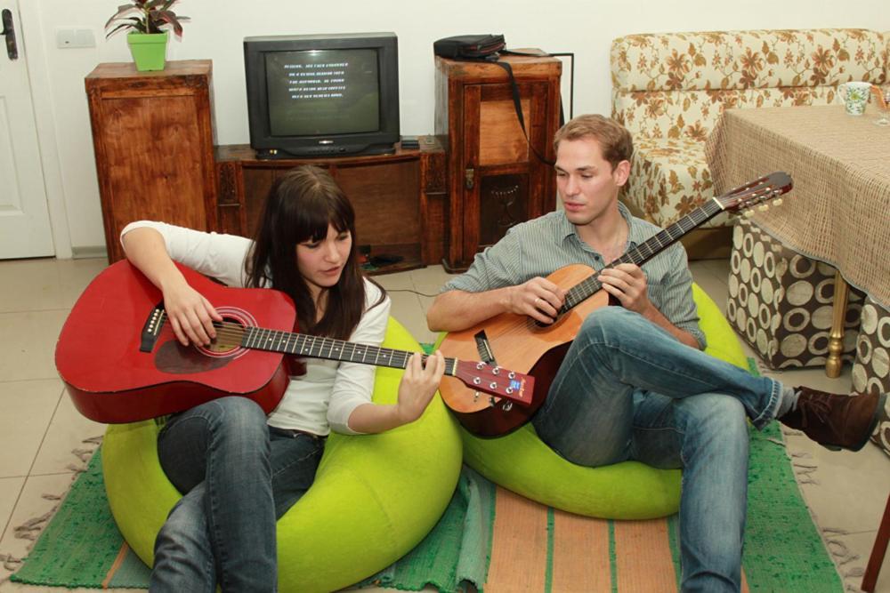 Fish Andrey Hostel Днепър Екстериор снимка